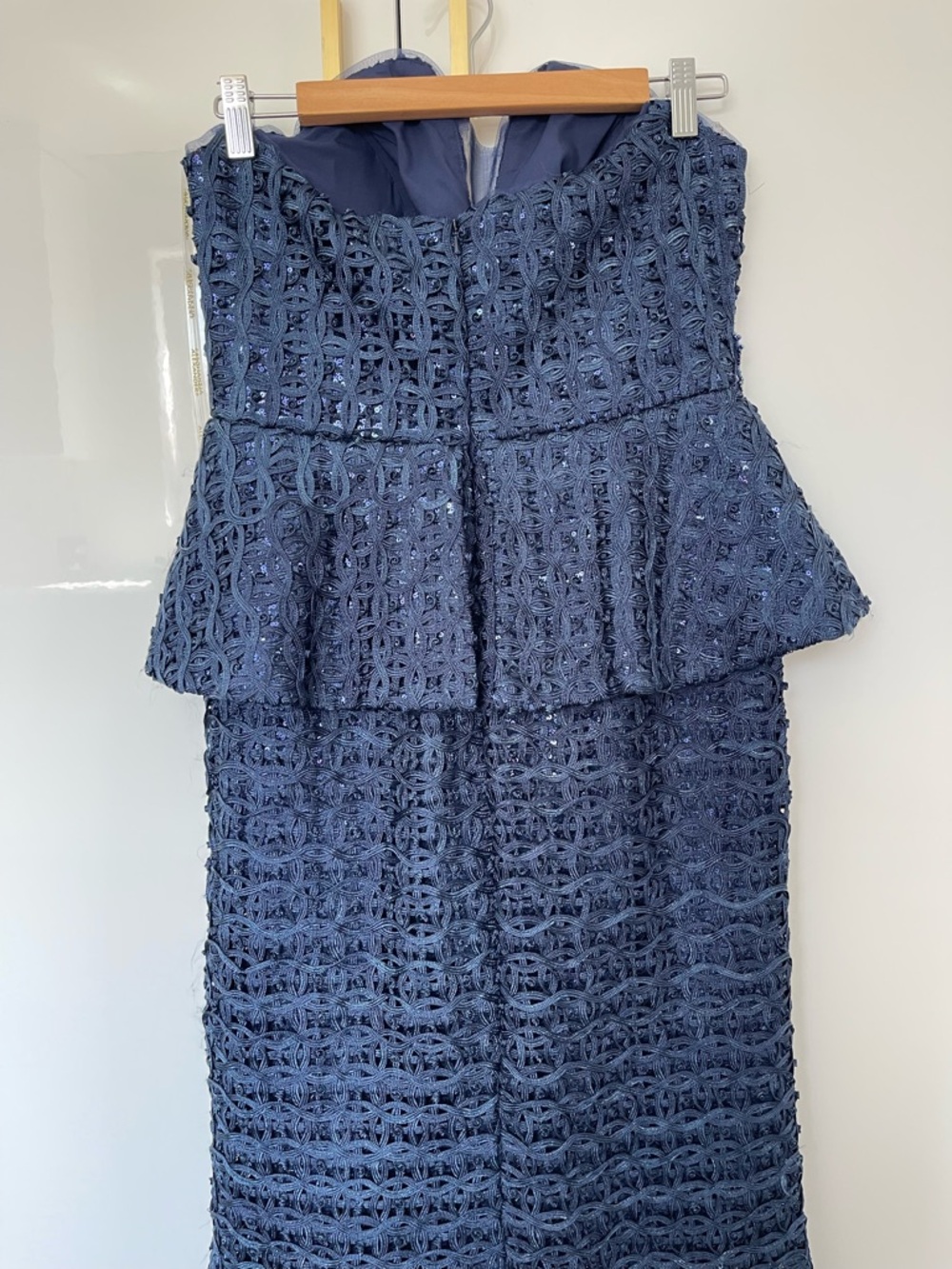 ALEXANDER BY DAYMOR Style #977 Strapless Navy Peplum Sequin Evening Gown small - Picture 5 of 10